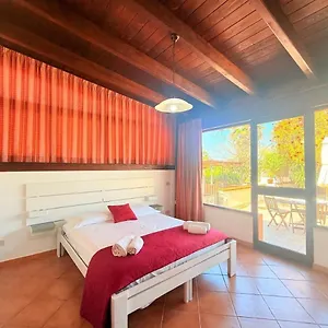 https://villa-bisciano.sicilyhotelsitaly.net