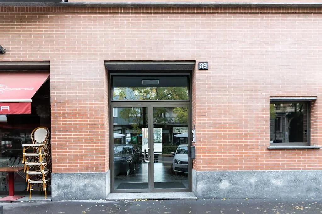 Apartment Navigli-Duomo Big House With Free Parking • Top! Milan Italy