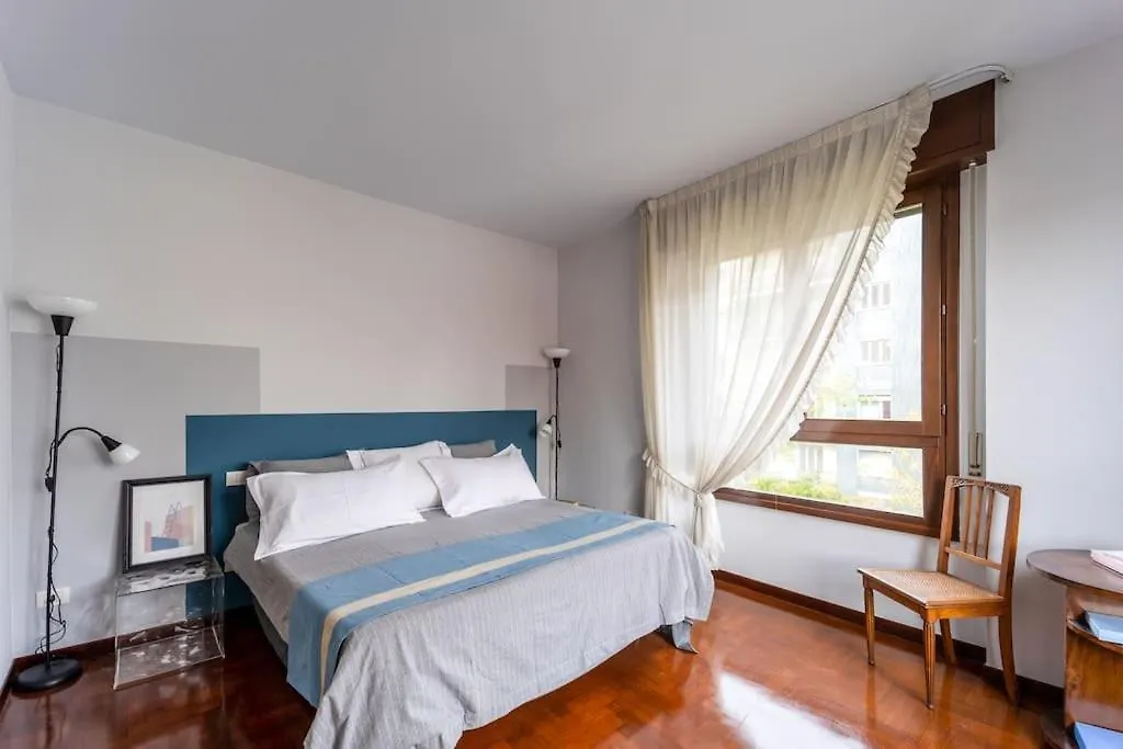 Navigli-Duomo Big House With Free Parking • Top! Milan 0*,